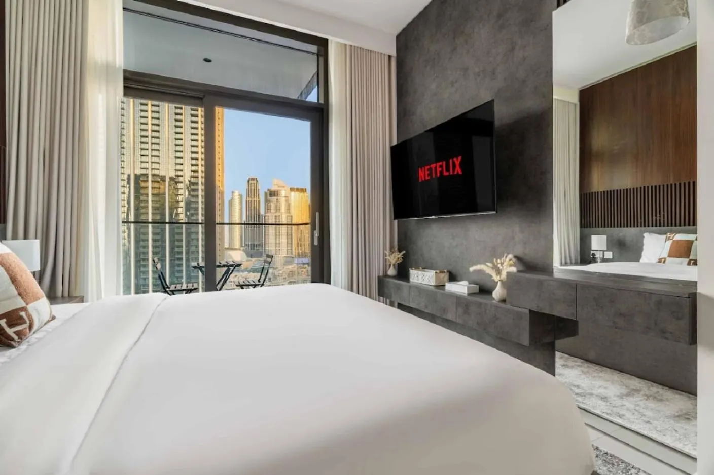 Premium Burj Khalifa View In Downtown Dubai Apartment 0*,  United Arab Emirates